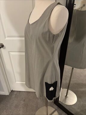 Sleeveless Mini Dress with Contrast Pocket - Gray